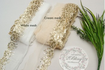 Sequin Lace, Gold, Flower Edge Trim, CREAM MESH - 1m length